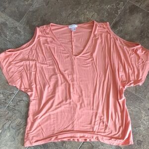 Venus Coral Women's Top Xl Never Worn Open Shoulders